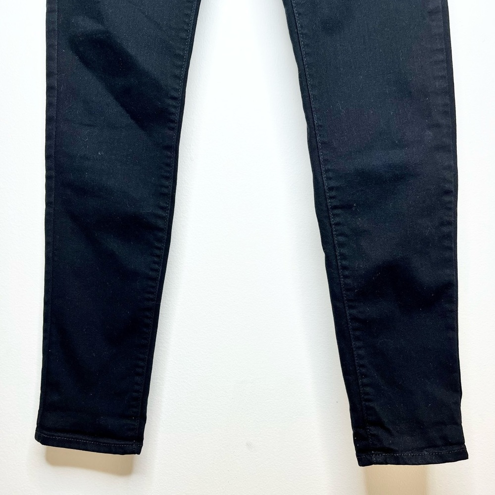 Levi’s High Rise Skinny Jeans - Picture 7 of 13